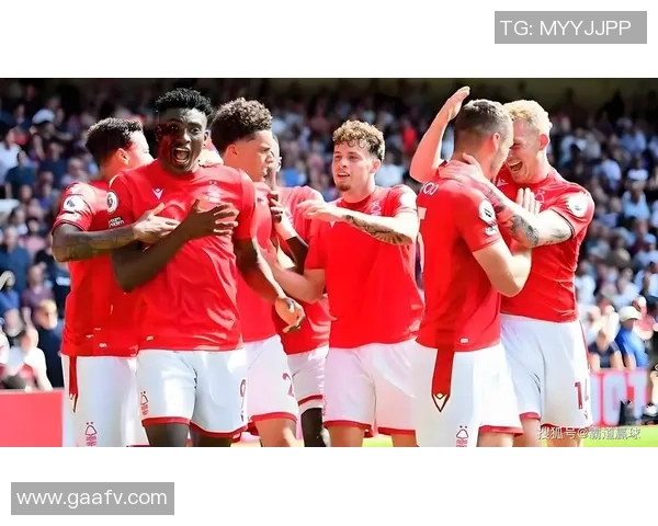 欧联杯曼联大胜波尔图全场沸腾瞬间回顾与战术解析