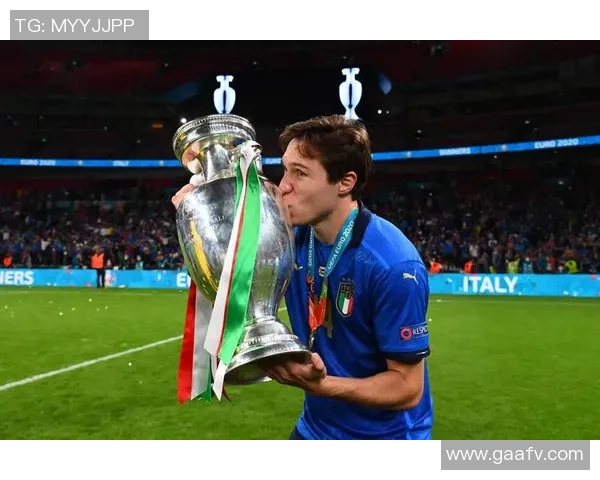 意甲激战利物浦逆转里昂精彩瞬间回顾十大进球引爆全场热情