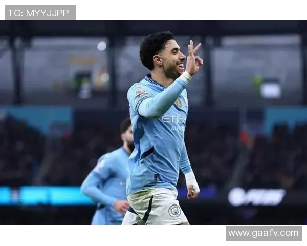 曼城战胜里昂全场沸腾帽子戏法背后的战术解析与精彩瞬间回顾