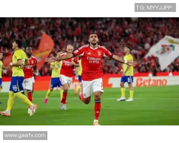 英超激战本菲卡凭借神扑1-0战胜里昂全场沸腾瞬间回顾