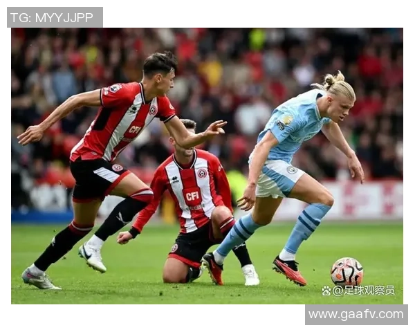 国王杯曼城大胜曼联红牌争议引发全场热议与讨论