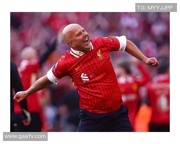 意甲激战曼城大胜利物浦红牌事件引发全场热议与转会传闻